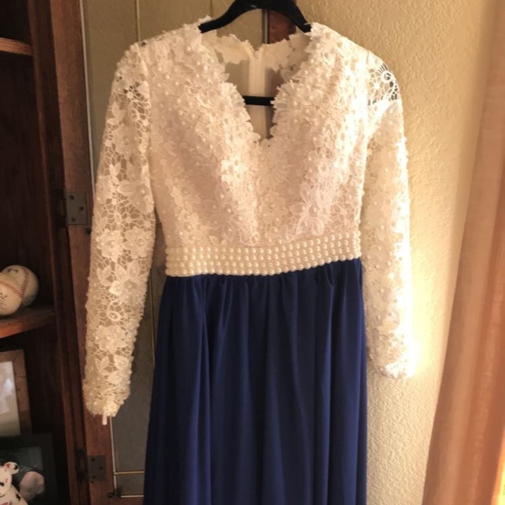 Prom Dress - Picture 3 of 3